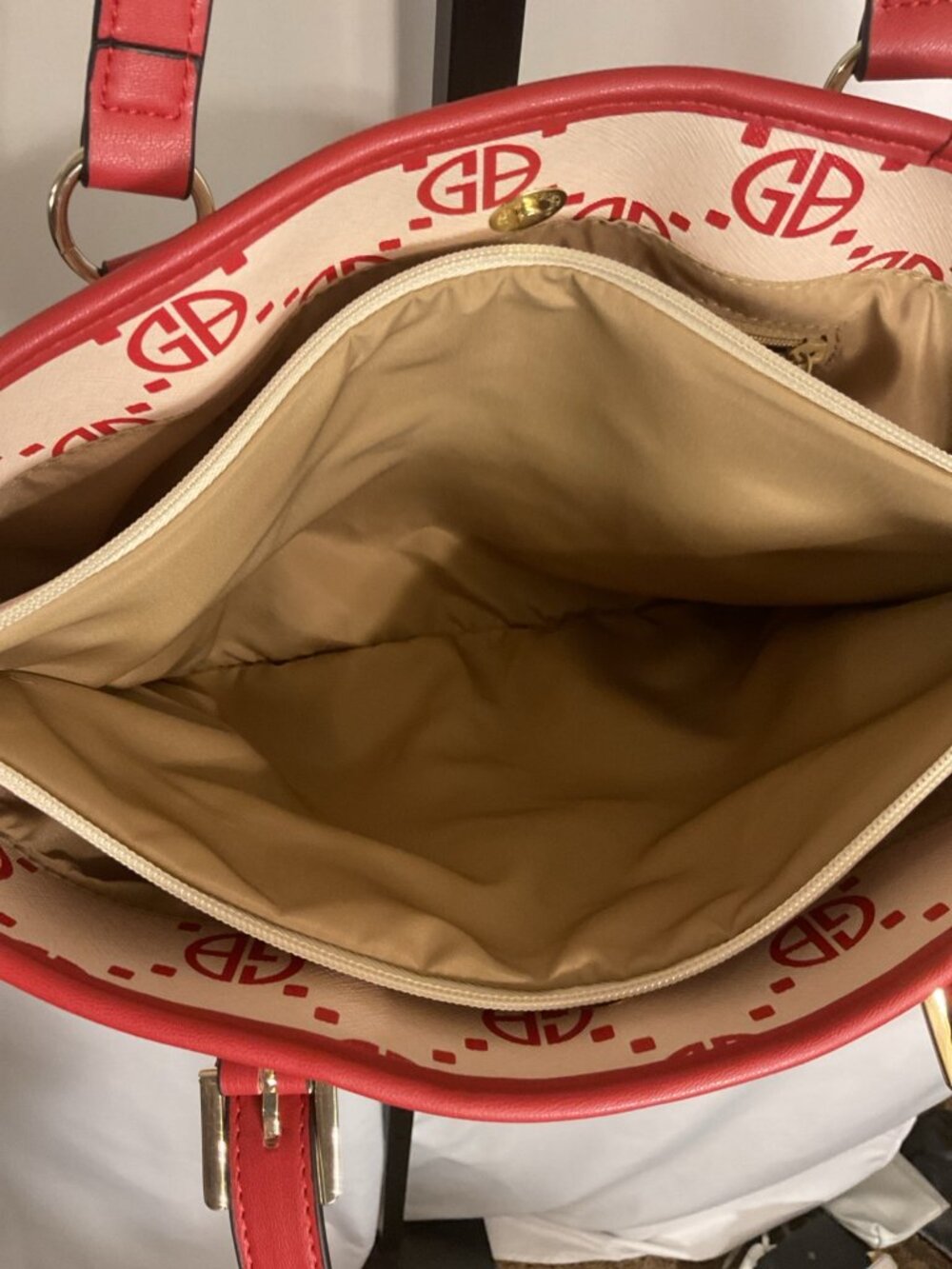 Giani Bernini Red White Monogram Tote Bag Shoulder Purse Zip Pocket Large - Picture 7 of 10